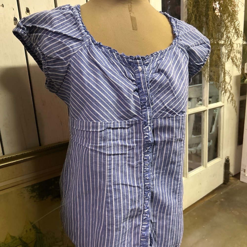 Cotton button up top